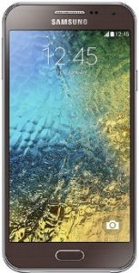 Imagine reprezentativa mica Samsung Galaxy E5